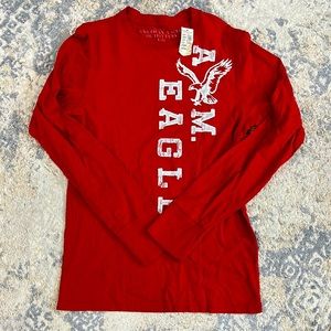 NWT American Eagle Outfitter Men’s Large Red Longsleeve Tee